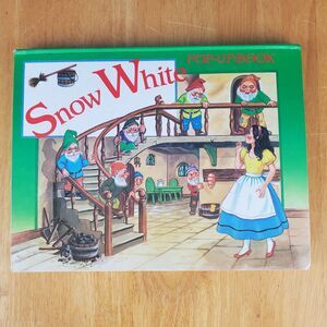 Snow White Pop Up Book 1992 Grandreams Hardcover Illustrated Classic Fairy Tale
